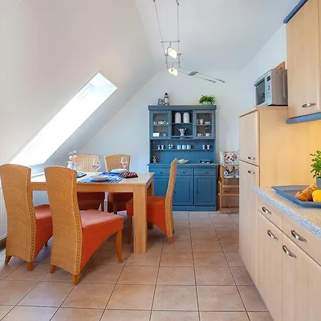 18 4, Weidenweg 18 D Lägenhet Karlshagen