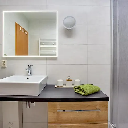 18 4, Weidenweg 18 D Lägenhet Karlshagen